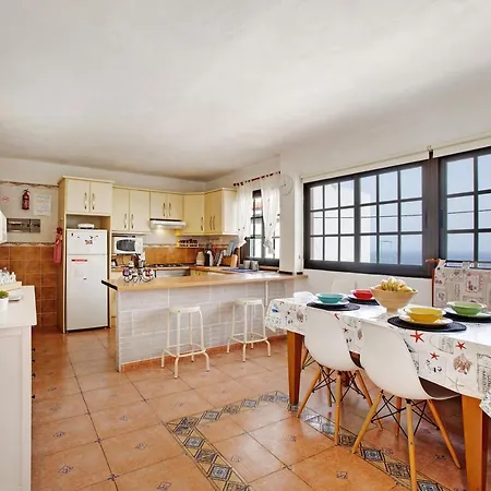 Hotel Casa Rural El Arbol